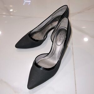 Women's Life Stride Heels Size 10W